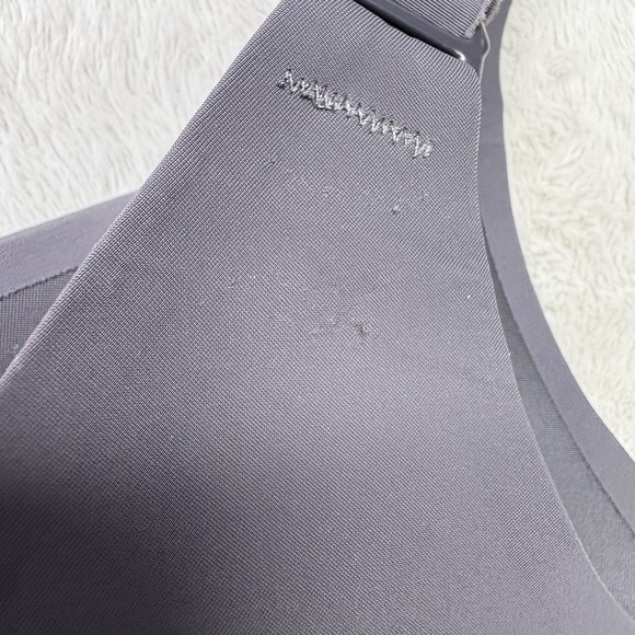 Knix Womens Sports Bra 7 Gray Wireless Lined Comfort HIBRA101 Active Workout Gym - Picture 8 of 13